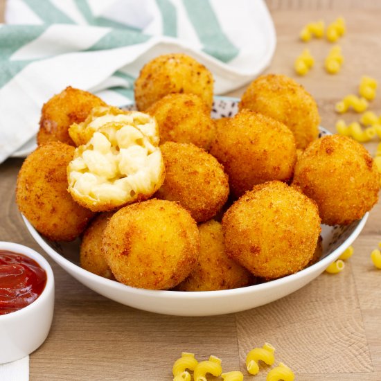 Mac & cheese balls