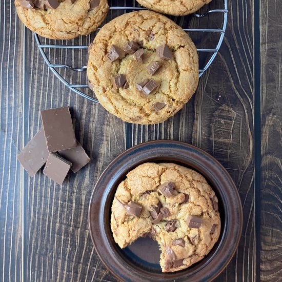 Spelt Chocolate Chip Cookies