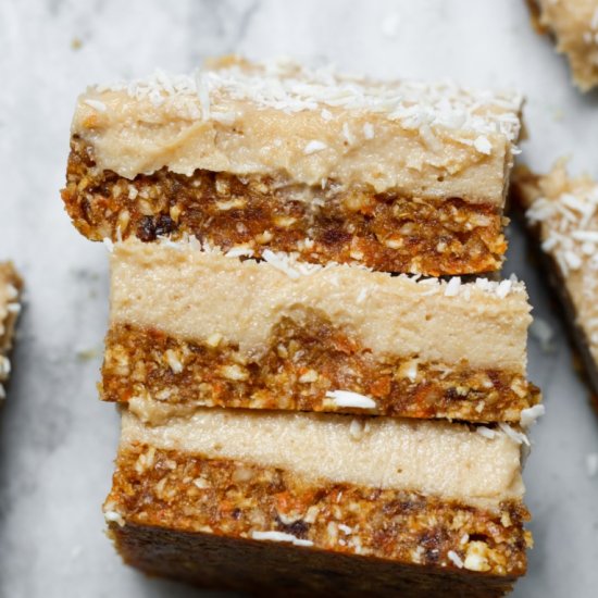 VEGAN CHEESECAKE BARS