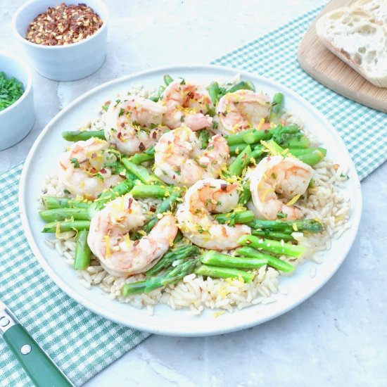 Spicy Garlic Shrimp with Asparagus