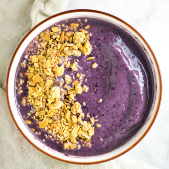 Tropical Acai Protein Smoothie Bowl