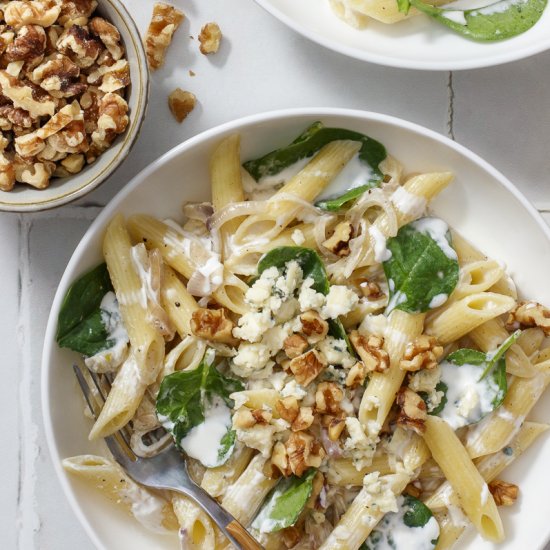 Pasta with Blue Cheese and Spinach