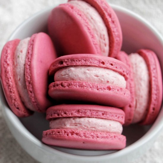 25+ Mother’s Day Macarons