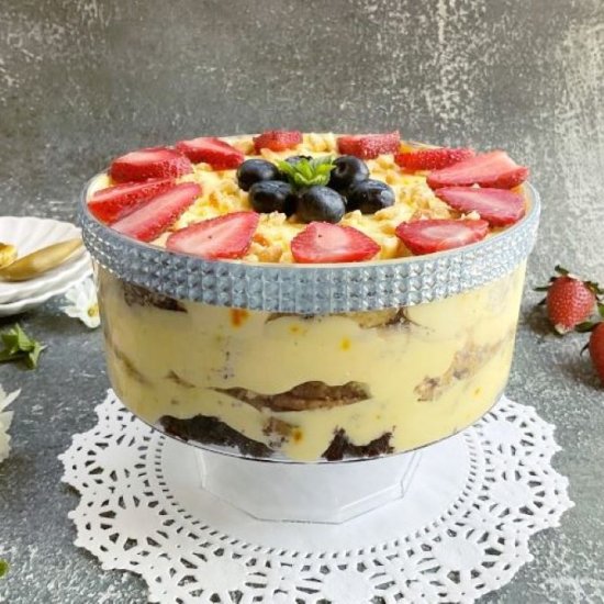 SHRIKAND TRIFLE