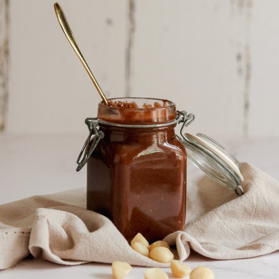 Chocolate macadamia nut butter