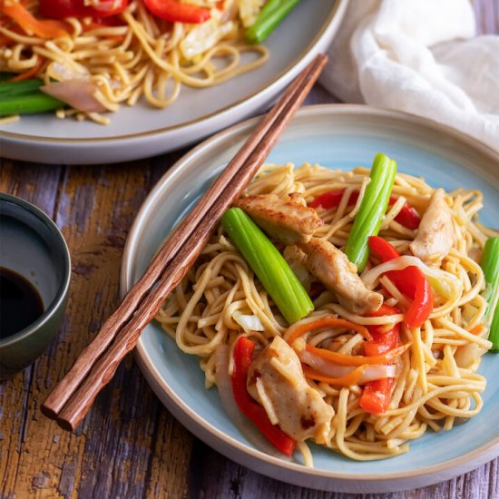 Chicken Lo Mein