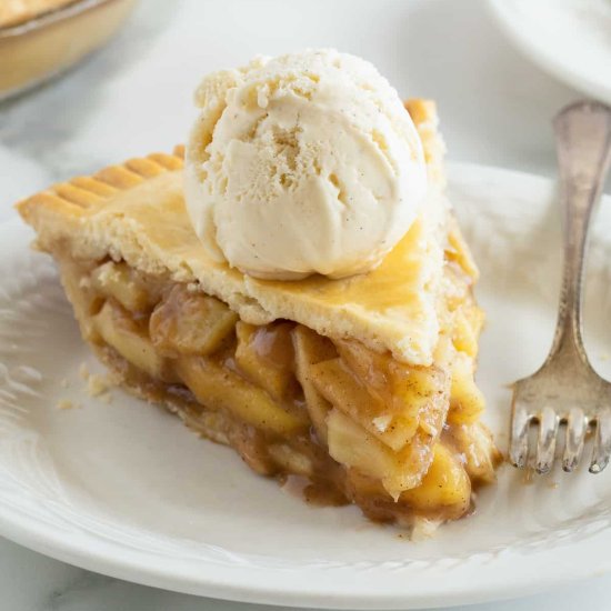 Classic Double Crust Apple Pie