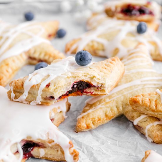 Star Shaped Blueberry Hand Pies