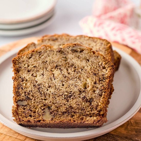 Easy Banana Bread using 3 Bananas!