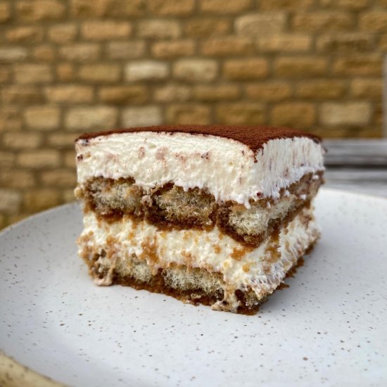 Amaretto Tiramisu