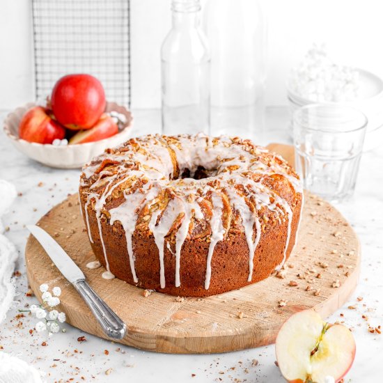 Apple Bourbon Coffee Cake