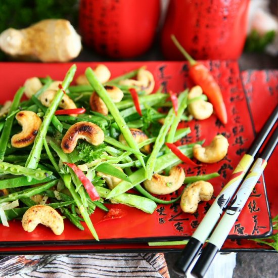 Snow Peas, Cashews with Ginger and