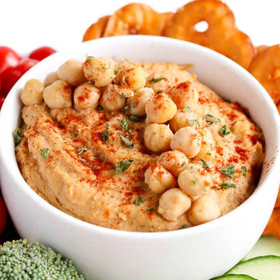 Homemade Classic Hummus