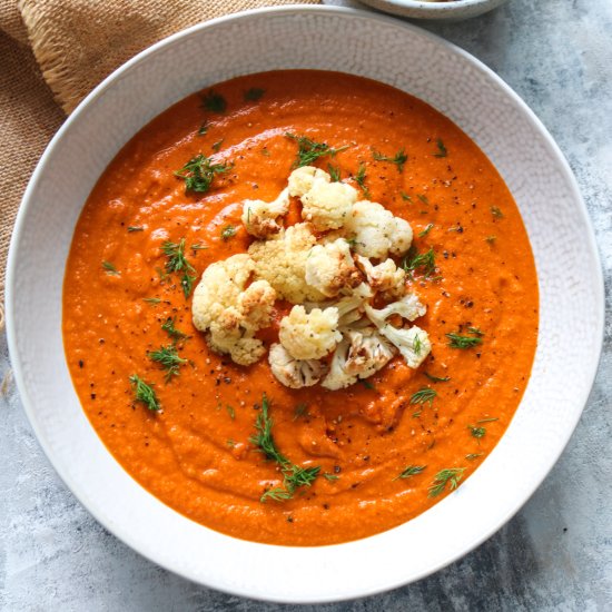 Roasted Cauliflower and Tomato Soup