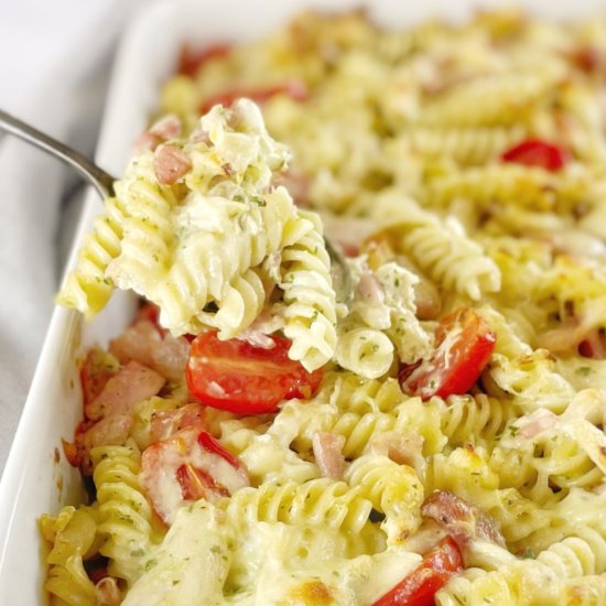 Chicken Pesto Pasta Bake