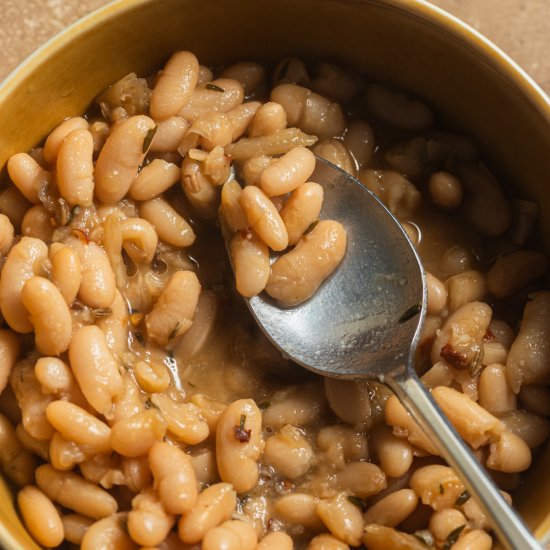 Slow-Cooked Italian White Beans