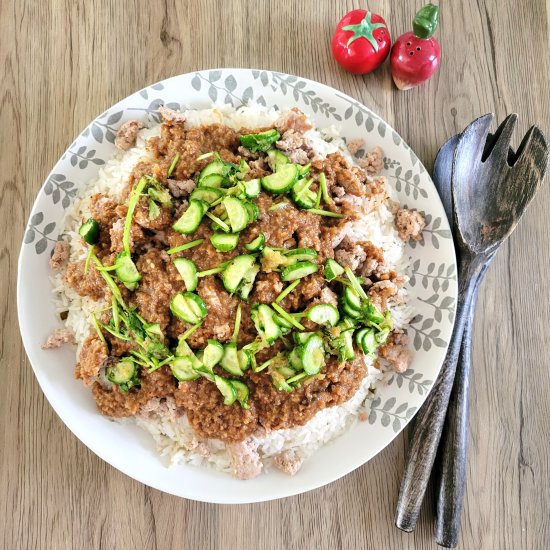 Coconut Rice with Chicken and Peanut Sauce