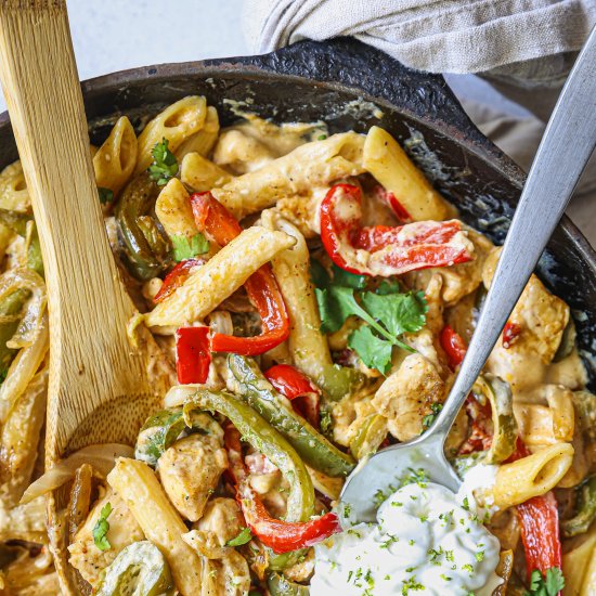 Amazing Chicken Fajita Pasta