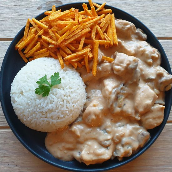 Brazilian Chicken Stroganoff