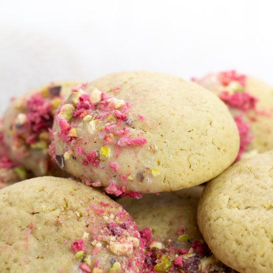 Pistachio Cookies with Ricotta