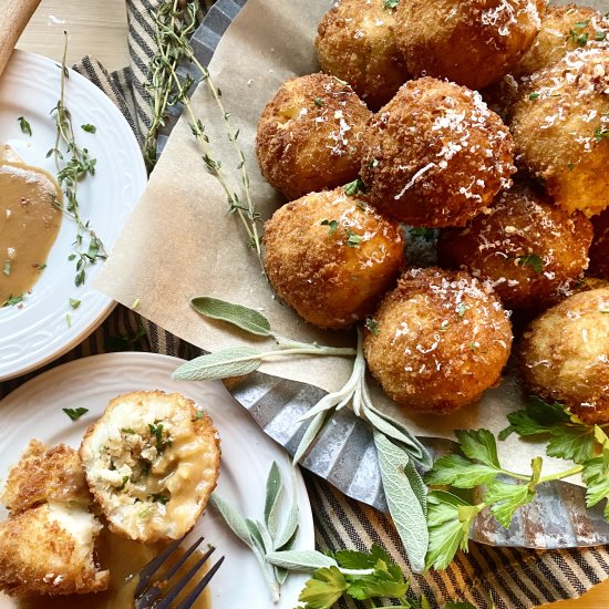 Leftover Turkey Feast Balls