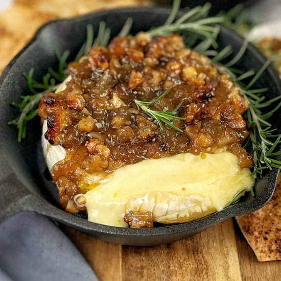 Baked Brie With Fig Jam