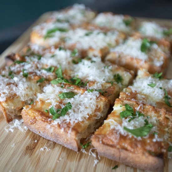 Cheesy garlic bread