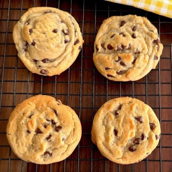 One-Bowl Chocolate Chip Cookies