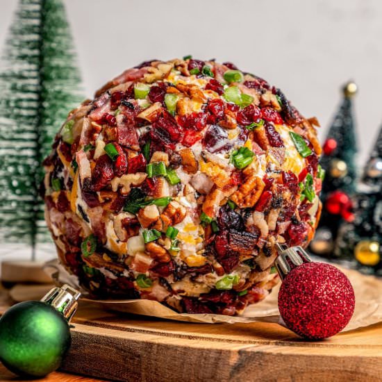 Christmas cheese ball