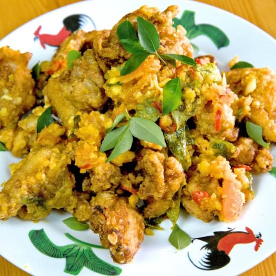 How to Make Salted Egg Yolk Chicken