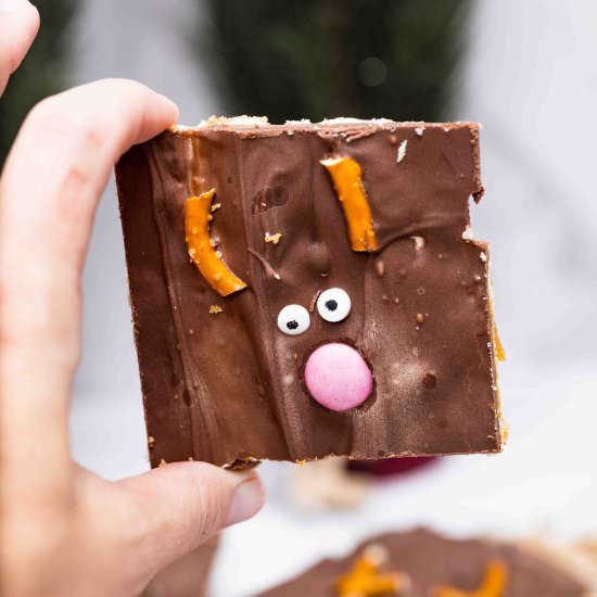 Christmas Reindeer Crack Toffee