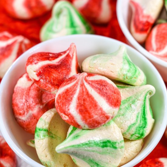 Peppermint Meringue Cookies