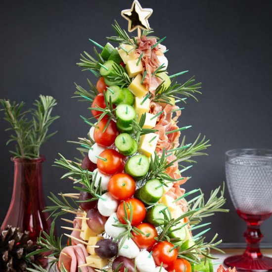 Charcuterie Christmas Tree