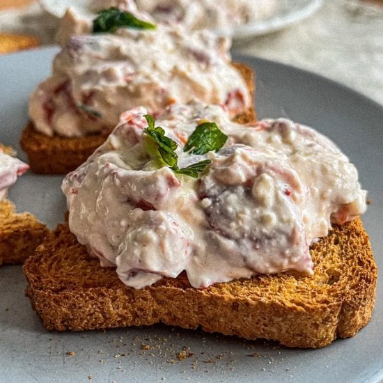 Creamy Feta Dip (Yogurt & Peppers)