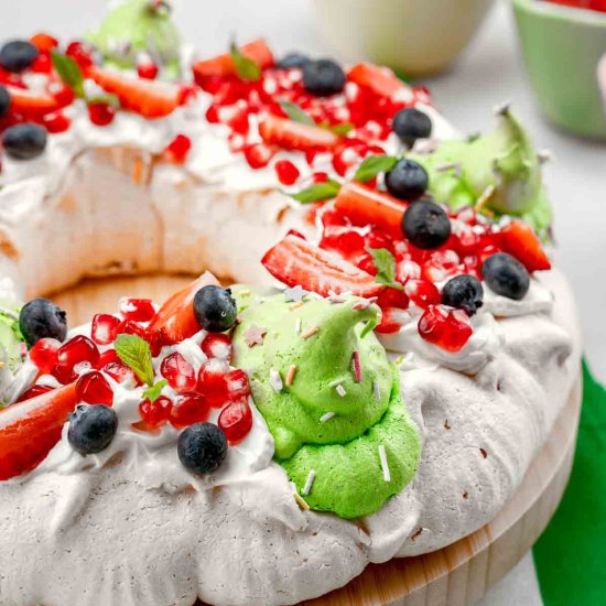 Christmas Pavlova