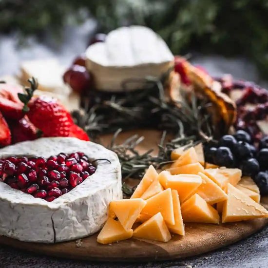 Christmas Wreath Charcuterie Board