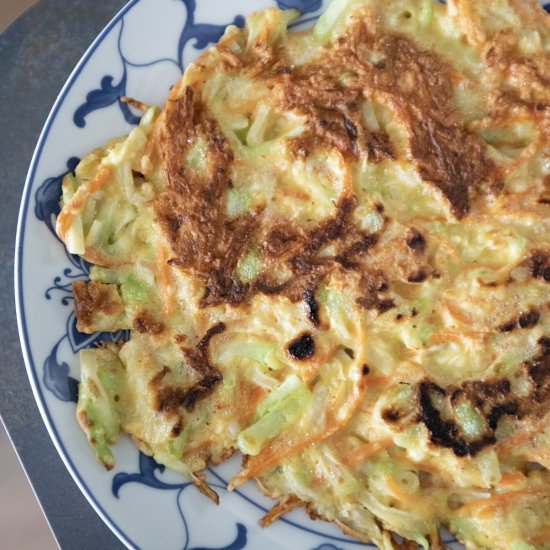 Bottle gourd and carrot pancake