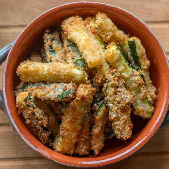 Crispy Air Fryer Zucchini Fries