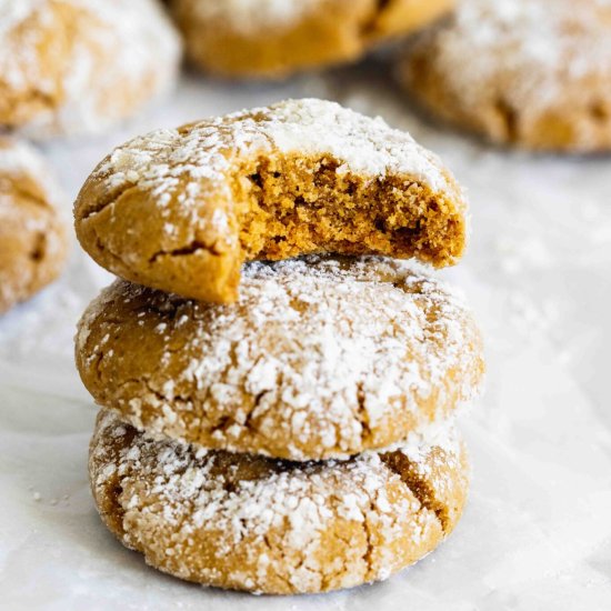 Gingerbread Crinkle Cookies