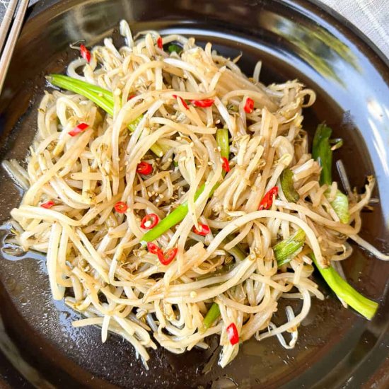 Stir Fry Mung Bean Sprouts